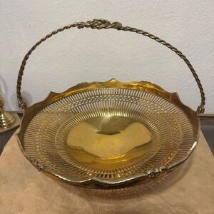 Elegant Brass Decorative Fruit Basket